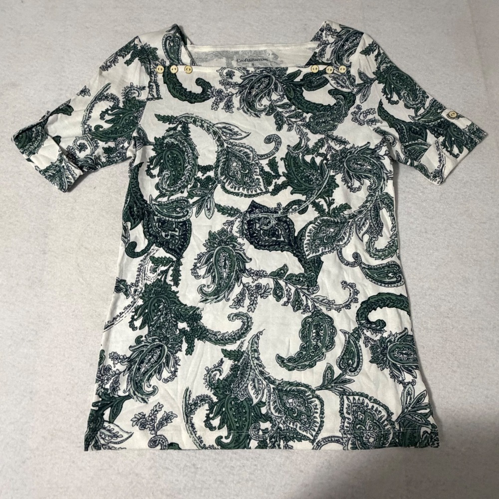 Croft & Barrow Womens Paisley Boat Neck Short Sleeve Button Shoulder Top Small